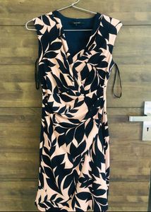 NWOT Floral Print Wrap Dress