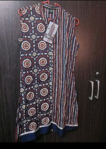Top And Kurta Combo - Tanwi