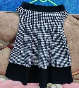 Woolen Skirt