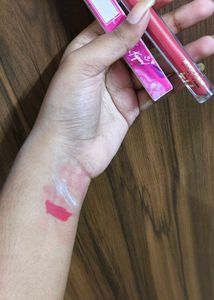 MyGlamm LIT Liquid Lipstick