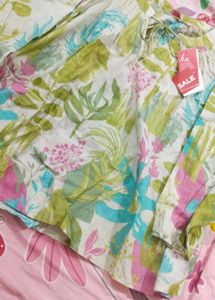 Floral Print Top with Tie-up Neck