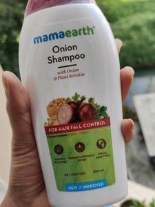 Mamaearth Onion Shampoo