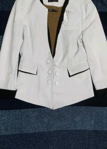 Blazer Effortlessly Stylish
