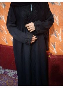 Black Abaya