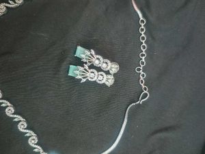 Elegant Necklace Set