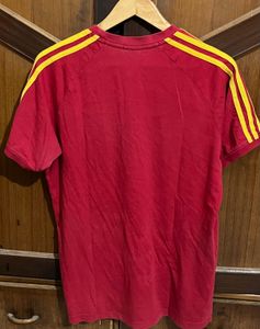 Adidas Tshirt