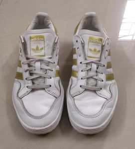 Adidas White Golden Sneakers