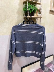 Women Crop Top