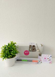 Chic Accessories &amp; Essentials Gift Hamper