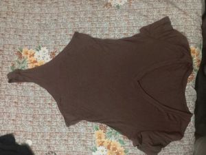 Combo Of 4 Tops 3 Savana And One H&amp;M