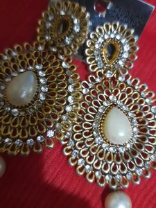 Elegant Pearl Drop Earrings