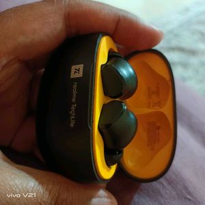 Realme TechLife Earbuds