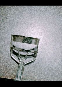 Eyelash Curler - Gently Used