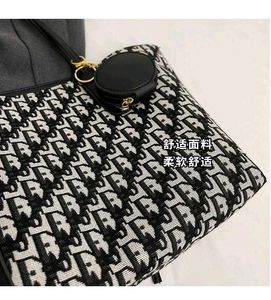 Dior Tote Bags New