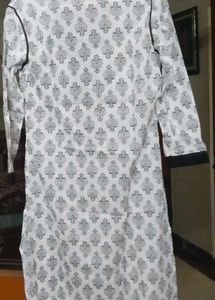 Elegant Printed Kurta