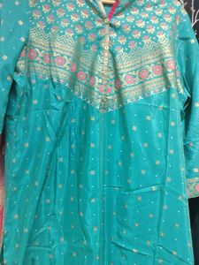 beautiful partywear kurti