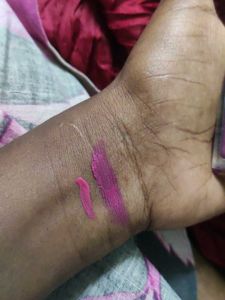 Liquid Lipsticks (Set of 2)And 1Lip Stick