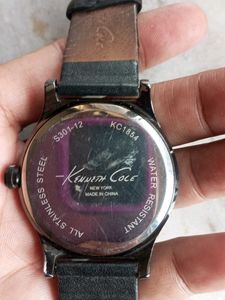 Kenneth Cole USA Orignal Mens Analog