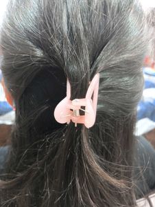 Cute Pink Hair Claw Clip pack of 1