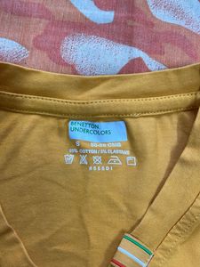 Unitted Colours Of Benetton Yellow Tshirt