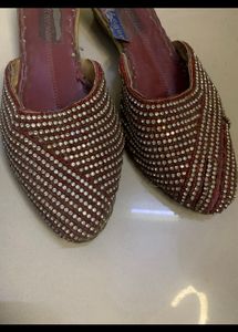 Flat Women Shoe- Rhinestone