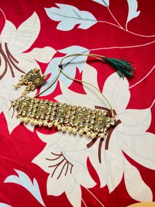 Kundan Choker Necklace Set