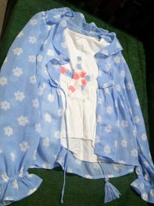 Cute Blue Floral Top and Tee Set