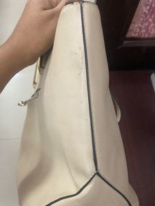 E2o Ladies off white Handbag