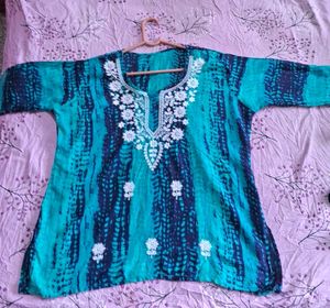 GREEN AND BLUE PRINTED CHIKANKARI TOP