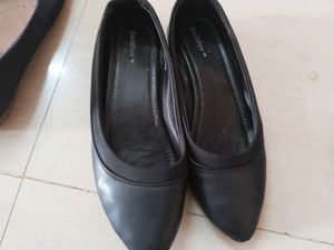 Women&#39;s Footwear Combo ( Formal Bellies &amp; Sliders)