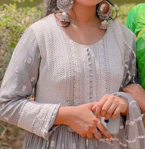 Elegant Grey Embroidered Kurta