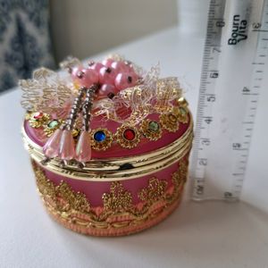 Ceramic Jewellery Box With Mirror