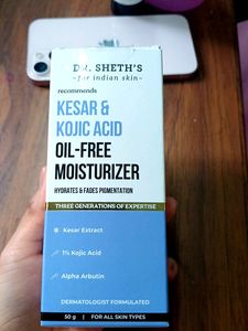 Dr. Sheath&#39;s KESAR AND KOJIC ACID MOISTURIZER