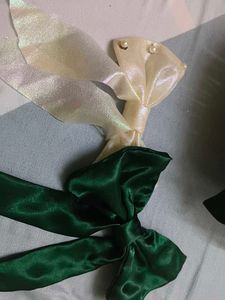 Handmade Bows - Green & Ivory