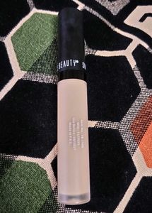 Swiss Beauty Liquid Concealer- Shade 10 Procelain