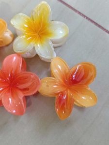 Flower Hair Claw Clips