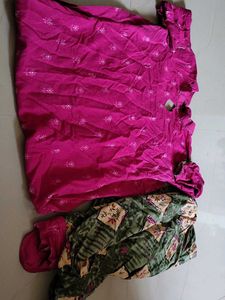 Combo Of 2 Kurta Set Floral Pink &amp; Green Suit