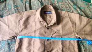 UNISEX CASUAL SHIRT AND BLUE JEANS