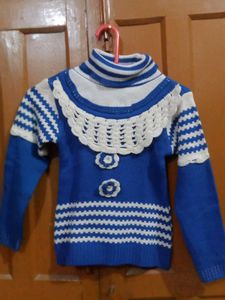 Cute Kids Blue &amp; White Sweater