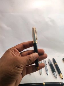 Sheaffer Fountain Pen – Elegant &amp; Smooth Writing