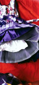 White with navy colour frokk