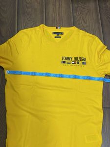 Tommy Hilfiger Yellow Tee - Size L