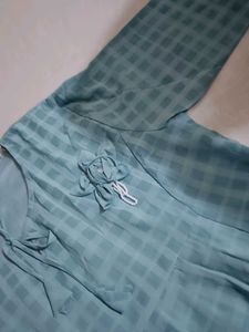 Sky Color Top