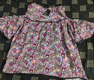 Floral Cold Shoulder Top