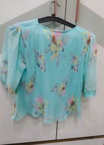Women Top