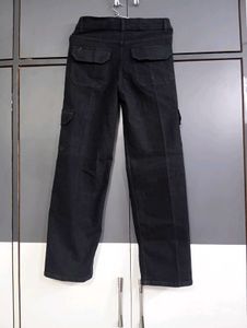 334. Black Cargo pant for women