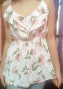 Floral V-Neck Ruffle Blouse