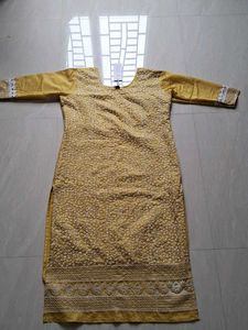 Yellow Embroidered Kurti Set🌻🌿