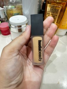 Huda beauty concealer ‘granola’