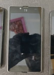 Yuphoria 2gb 16gb Old Phone